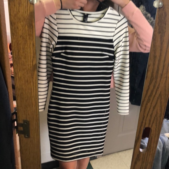 Fitting Striped H&M Midi Dress - Picture 4 of 5